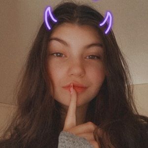 Meet your Posher, Riley